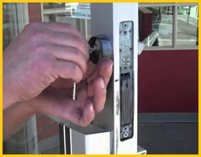 Expert Locksmith Store Wheeling, IL 847-915-3172 - 23-4