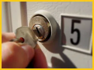 Expert Locksmith Store Wheeling, IL 847-915-3172 - 23-9
